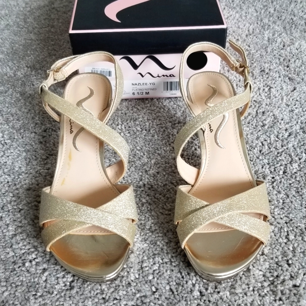 Nina Nazlee Platino Platform Heel